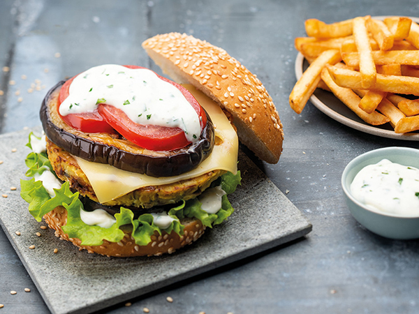 Burger-végétarien-aubergines-Boursin